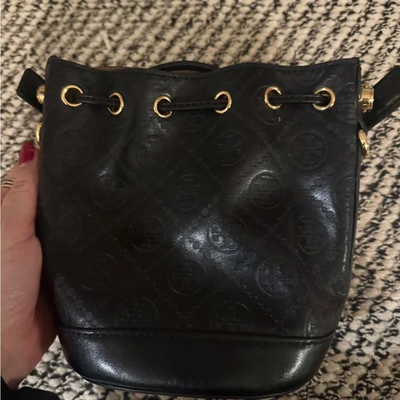 Tory Burch Mini TMono Elegant Black Bucket Bag - Picture 4 of 4